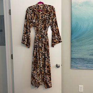 Buddy Love Romee Robe! Like new.
